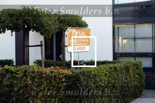 Almere 10 oktober 2018
Rachel Hazes verkoopt het huis wat ze pas gekocht en nooit gewoond heeft al weer.