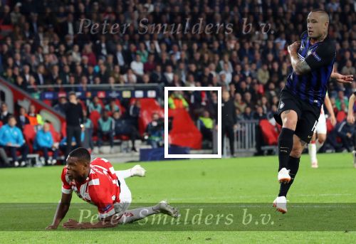 Eindhoven, 3 Oktober 2018 2e wedstrijd CL Seizoen 2018-2019
PSV-Internazionale Milan, eindstand 1-2
Radja Nainggolan en Deznel Dumfries