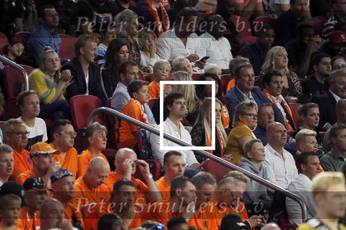 Amsterdam 13 oktober 2018
Nederland - Duitsland in de Johan Cruijff arens . eindstand 3-0
Na de Wedstrijd werden Dirk Kuyt en Rafael v d Vaart  gehuldigd. Dirk had zijn vrouw Gertrude en kinderen meegenomen. Rafael had zijn vriendin Estavan Polman en zijn kinderen Damian en Jesslynn meegenomen . Ook zijn ouders en schoonouders waren erbij.