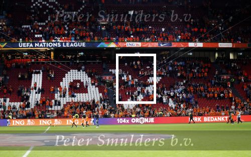 Amsterdam 13 oktober 2018
Nederland - Duitsland in de Johan Cruijff arens . eindstand 3-0
Na de Wedstrijd werden Dirk Kuyt en Rafael v d Vaart  gehuldigd. Dirk had zijn vrouw Gertrude en kinderen meegenomen. Rafael had zijn vriendin Estavan Polman en zijn kinderen Damian en Jesslynn meegenomen . Ook zijn ouders en schoonouders waren erbij.
