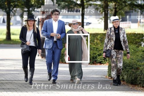 Woudenberg 8 oktober 2018
Herdenkingsdienst Anneke Gronloh in crematorium Woudenberg. Ria Valk en Willke Alberti