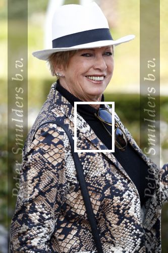 Woudenberg 8 oktober 2018
Herdenkingsdienst Anneke Gronloh in crematorium Woudenberg. Ria Valk en Willke Alberti