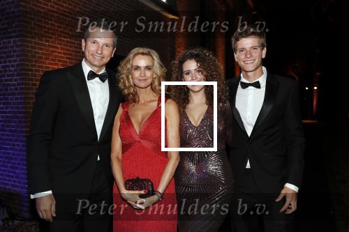 Muiden 10 november 2018
Daphne Deckers viert haar 50e verjaardag . Haar man Richard Krajicek en kinderen Emma en Alec zijn natuurlijk aanwezig.