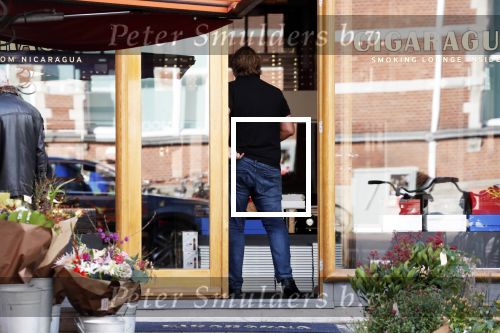 Amsterdam 27 oktober 2018
Robert Jensen gaat sigaren kopen.