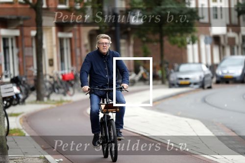Amsterdam 23 oktober 2018
Robert Kranenborg op zijn electrische fiets.