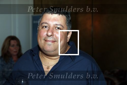 Amsterdam 23 oktober 2018
Boekpresentatie van Antoinette Scheulderman in de soho House . Eva Jinek overhandigt haar het eerste boek. Robert Vuistje