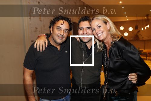 Amsterdam 8 november 2018
Presentatie nieuwe sieradenmerk van Rodrigo Otazu Mr O in het pand van Buddha to Buddha. Dennis Rugebregt Rodrigo en Mirjam v Kampen