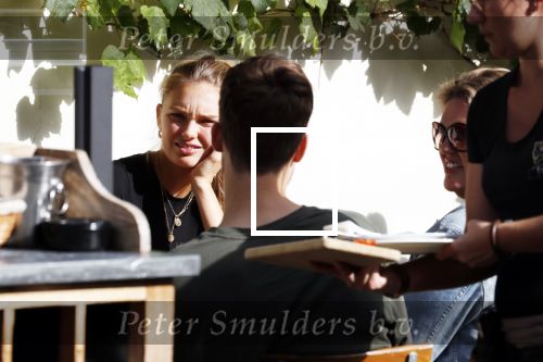 Amsterdam 17 oktober 2018
Romee Strijd en haar man Laurens v leeuwen op terras in amsterdam en bij hun appartement dat ze afgelopen zomer gekocht hebben.