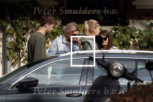 Amsterdam 17 oktober 2018
Romee Strijd en haar man Laurens v leeuwen op terras in amsterdam en bij hun appartement dat ze afgelopen zomer gekocht hebben.