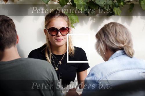 Amsterdam 17 oktober 2018
Romee Strijd en haar man Laurens v leeuwen op terras in amsterdam en bij hun appartement dat ze afgelopen zomer gekocht hebben.