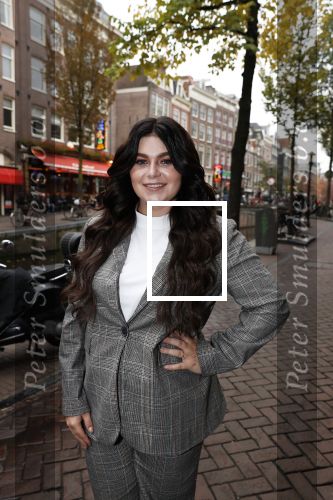 Amsterdam 5 november 2018
Presentatie Linda Man door Linda de Mol en Beau v erven Dorens. Roxeanne Hazes