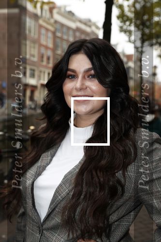 Amsterdam 5 november 2018
Presentatie Linda Man door Linda de Mol en Beau v erven Dorens. Roxeanne Hazes