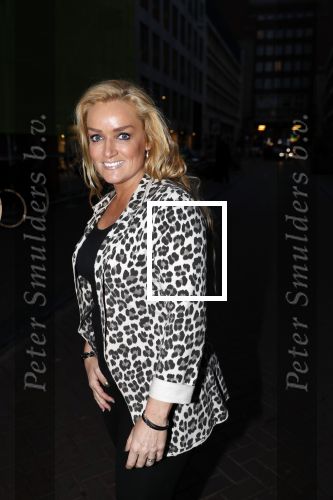 Amsterdam 5 november 2018
Opening Toppers party cafe met Jan Smit Jeroen v d Boom Rene Froger en Gerard Joling. Samantha Steenwijk met partner