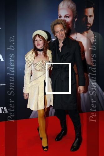 Amsterdam 22 augustus 2018
Premiere Evita in carre. Sven Ratzke en vriendin