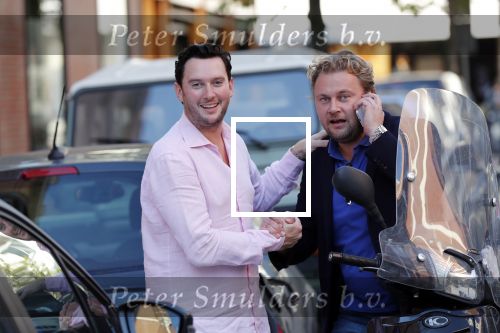 Amsterdam 16 oktober 2018
Wesly Bronkhorst en Tino Martin op de pc hooftstraat. Wesly is op zijn scooter.