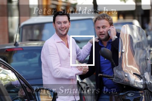 Amsterdam 16 oktober 2018
Wesly Bronkhorst en Tino Martin op de pc hooftstraat. Wesly is op zijn scooter.