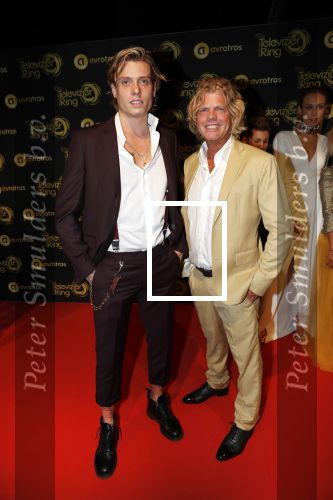 Amsterdam 11 oktober 2018
Uitreiking televizierring in AFAS LIVE.
Beau v Erven Dorens in de grote winnaar. Tony Peroni jr en sr