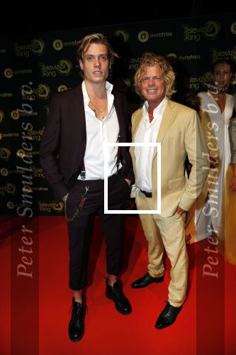 Amsterdam 11 oktober 2018
Uitreiking televizierring in AFAS LIVE.
Beau v Erven Dorens in de grote winnaar. Tony Peroni jr en sr