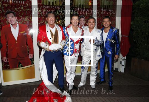 Amsterdam 5 november 2018
Opening Toppers party cafe met Jan Smit Jeroen v d Boom Rene Froger en Gerard Joling.
