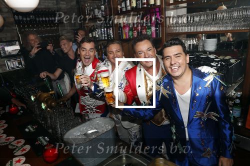 Amsterdam 5 november 2018
Opening Toppers party cafe met Jan Smit Jeroen v d Boom Rene Froger en Gerard Joling.
