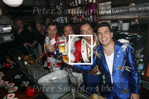 Amsterdam 5 november 2018
Opening Toppers party cafe met Jan Smit Jeroen v d Boom Rene Froger en Gerard Joling.