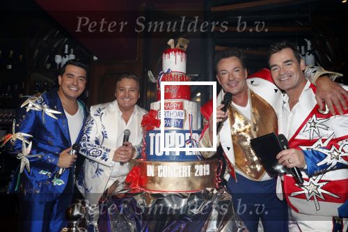 Amsterdam 5 november 2018
Opening Toppers party cafe met Jan Smit Jeroen v d Boom Rene Froger en Gerard Joling.