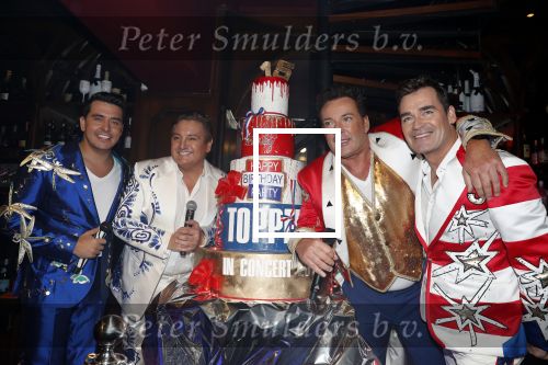Amsterdam 5 november 2018
Opening Toppers party cafe met Jan Smit Jeroen v d Boom Rene Froger en Gerard Joling.