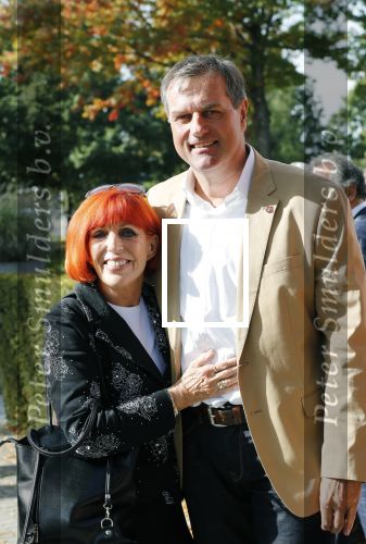 Woudenberg 8 oktober 2018
Herdenkingsdienst Anneke Gronloh in crematorium Woudenberg. Trea Dobbs met partner