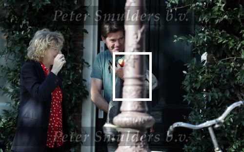 Amsterdam 16 oktober 2018
Twan Huys verlaat zijn huis nadat kort daarvoor ook zijn vrouw vertrokken is.
