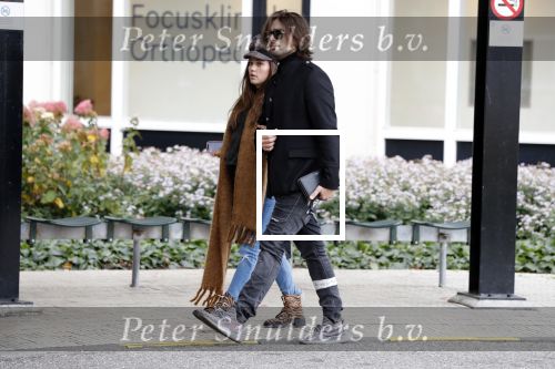 Den Haag  29 oktober 2018
Waylon en zijn zwangere vriendin Bibi Breijman gaan op controle in het Bronovo ziekenhorsche Panamera Turbo naartoe.