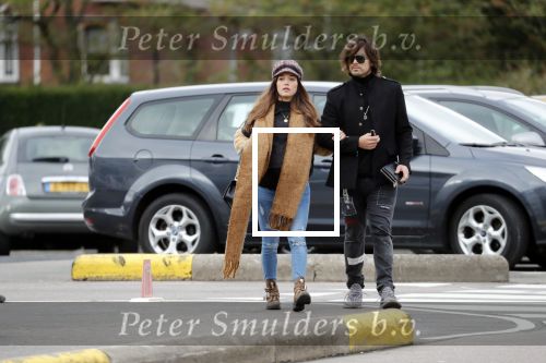 Den Haag  29 oktober 2018
Waylon en zijn zwangere vriendin Bibi Breijman gaan op controle in het Bronovo ziekenhorsche Panamera Turbo naartoe.