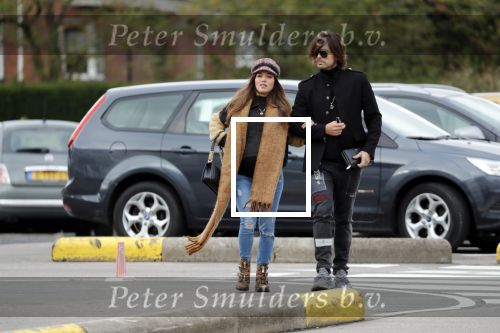 Den Haag  29 oktober 2018
Waylon en zijn zwangere vriendin Bibi Breijman gaan op controle in het Bronovo ziekenhorsche Panamera Turbo naartoe.