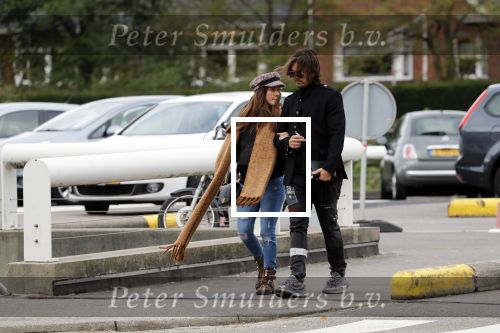 Den Haag  29 oktober 2018
Waylon en zijn zwangere vriendin Bibi Breijman gaan op controle in het Bronovo ziekenhorsche Panamera Turbo naartoe.