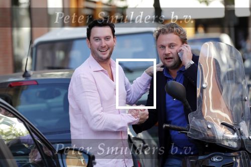 Amsterdam 16 oktober 2018
Wesly Bronkhorst en Tino Martin op de pc hooftstraat. Wesly is op zijn scooter.