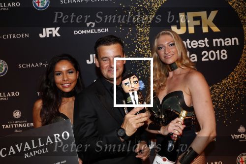 Amsterdam 8 oktober 2018
JFK Gala in de harbour Club. Wilfred Genee ontvangt uit handen van Prins Bernhard de prijs voor man van het jaar. Marieke Elsinga presenteert het gala.