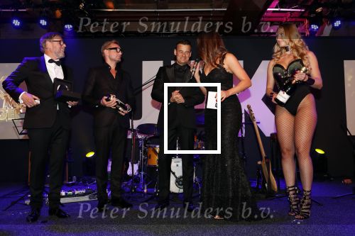 Amsterdam 8 oktober 2018
JFK Gala in de harbour Club. Wilfred Genee ontvangt uit handen van Prins Bernhard de prijs voor man van het jaar. Marieke Elsinga presenteert het gala.
