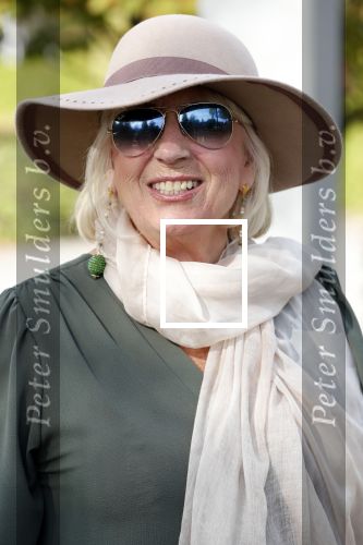 Woudenberg 8 oktober 2018
Herdenkingsdienst Anneke Gronloh in crematorium Woudenberg. Ria Valk en Willke Alberti
