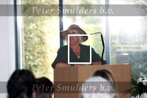 Woudenberg 8 oktober 2018
Herdenkingsdienst Anneke Gronloh in crematorium Woudenberg. Willeke Alberti