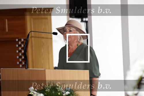 Woudenberg 8 oktober 2018
Herdenkingsdienst Anneke Gronloh in crematorium Woudenberg. Willeke Alberti