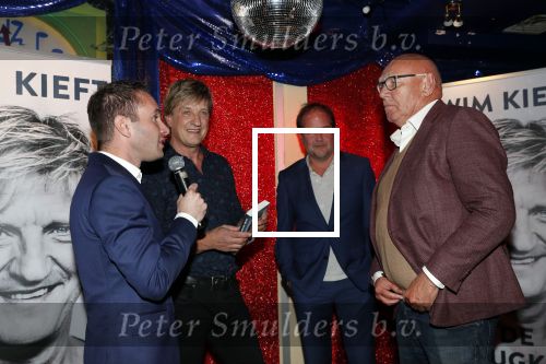 Amsterdam 30 oktober 2018
Boekpresentatie boek Wim Kieft geschreven door Michiel v Egmond. Kees Jansma krijgt het eerste boek
