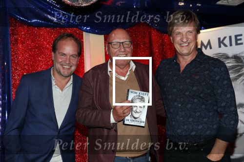 Amsterdam 30 oktober 2018
Boekpresentatie boek Wim Kieft geschreven door Michiel v Egmond. Kees Jansma krijgt het eerste boek