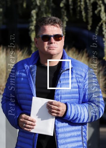 Leusden 4 en 5 oktober 2018
Herdenkingsdienst en crematie van Koos Alberts in crematorium Leusden. Wolter Kroes in zijn cabrio