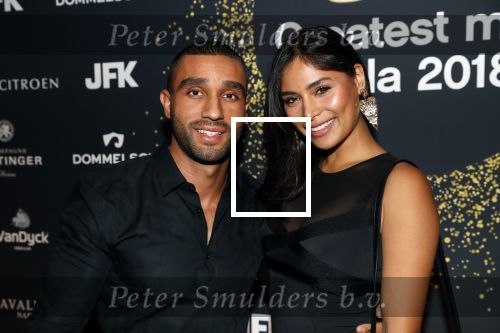 Amsterdam 8 oktober 2018
JFK Gala in de harbour Club. Wilfred Genee ontvangt uit handen van Prins Bernhard de prijs voor man van het jaar. Marieke Elsinga presenteert het gala. Yasmin Verheijen kwam met haar nieuwe vriend Khalid