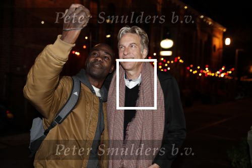 Amsterdam 5 november 2019
100 radio bij de wereld draait door DWDD. Adam Curry met een fan