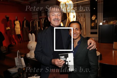 Amsterdam 12 november 2019
lancering van het boek Two Faces van Ali Pirayesh in the Dutchess