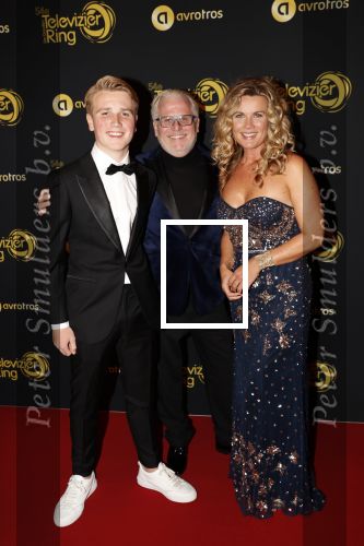 Amsterdam 9 oktober 2019
Uitreiking televizierring 2019 in AFAS Live. Annette Barlo met man Frank Timmer en zoon