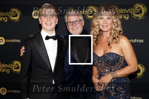 Amsterdam 9 oktober 2019
Uitreiking televizierring 2019 in AFAS Live. Annette Barlo met man Frank Timmer en zoon