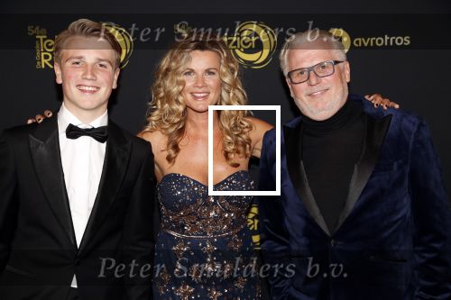 Amsterdam 9 oktober 2019
Uitreiking televizierring 2019 in AFAS Live. Annette Barlo met man Frank Timmer en zoon