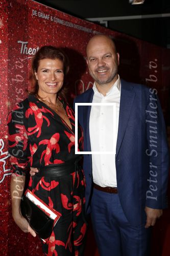 Amsterdam 11 november 2019
Premiere Kinky boots in theater de Meervaart. Anouk v Nes met partner