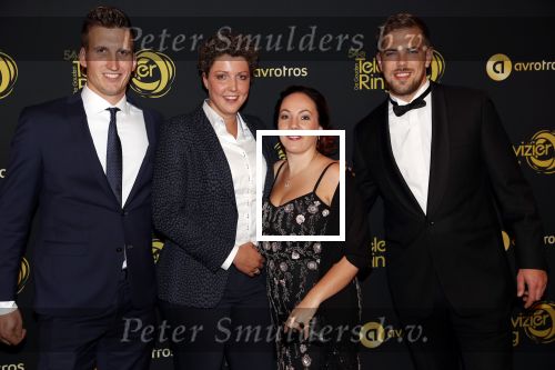 Amsterdam 9 oktober 2019
Uitreiking televizierring 2019 in AFAS Live. Boerin Steffi en Roel en Boerin Michelle met vriend